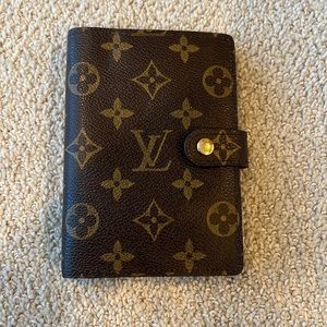 Louis Vuitton address book